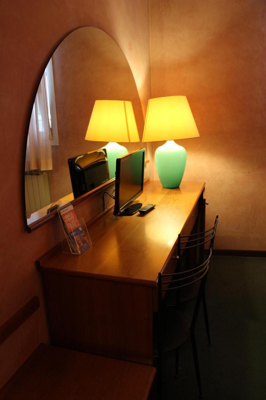 Hotel Doge Venesia Bagian luar foto